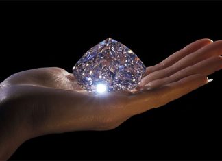 Nằm mơ thấy kim cương điềm báo gì? Con số lô đề đổi đời nhanh? nằm mơ thấy kim cương