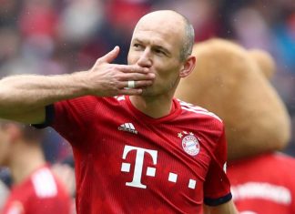 Tìm hiểu về sự nghiệp bóng đá của cầu thủ Robben tiểu sử cầu thủ robben