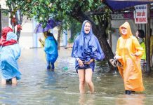 Giải mã giấc mơ thấy lội nước và điềm báo trong tương lai Mơ thấy lội nước là điềm báo gì?