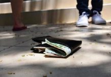 Nhặt được tiền đánh con gì? Điềm báo khi nhặt tiền Nhặt được tiền đánh con gì